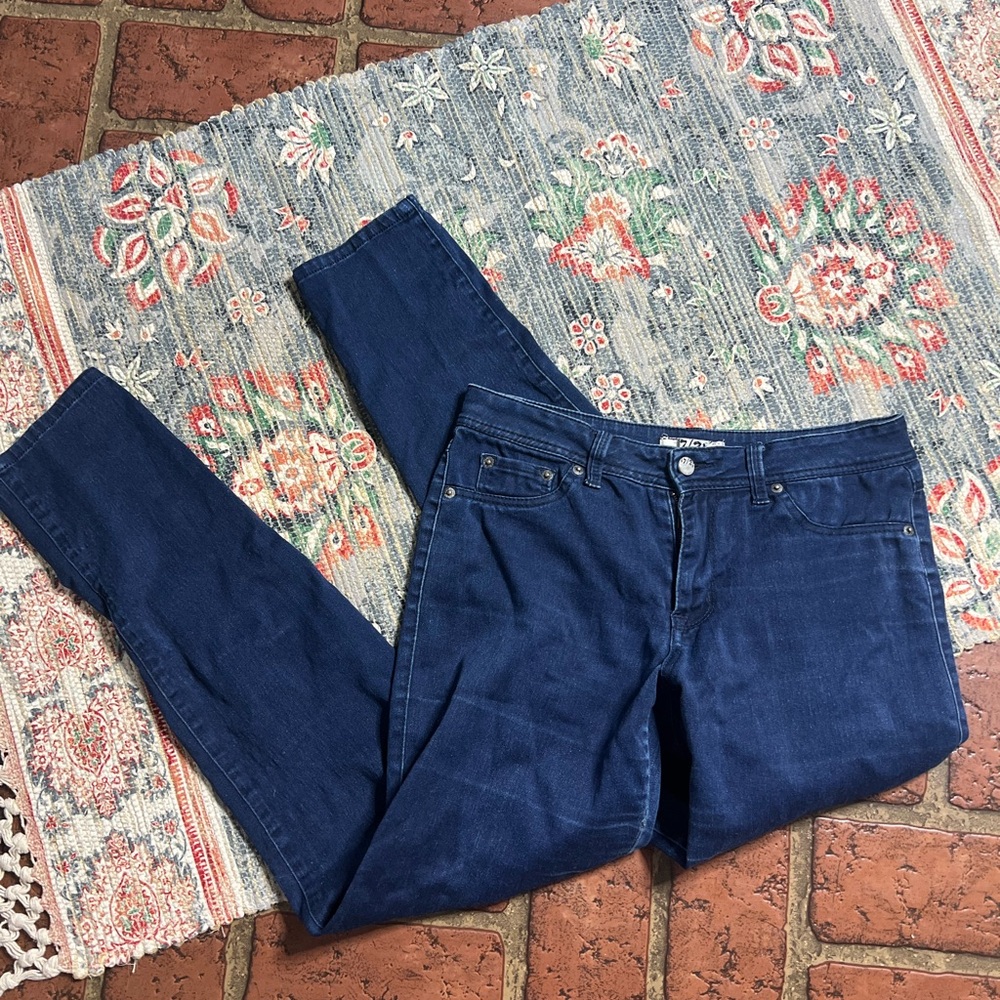 Forever 21 17/21 denim skinny jeans